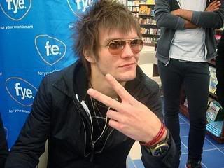 The most attractive men in musi...